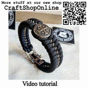 Instruction for the weaving paracord bracelet. Make your own. DIY gift. Tutorials weaving.