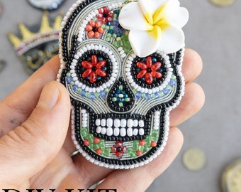 Skull Bead embroidery kit. Seed Bead Brooch kit. DIY Craft kit. Beading kit. Needlework beading. Handmade Jewelry Making Kit, Los Muertos