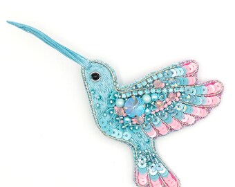 Hummingbird Bead embroidery kit. Seed Bead Brooch kit. DIY Craft kit. Bird Beading Kit. Needlework beading. Handmade Jewelry Making Kit