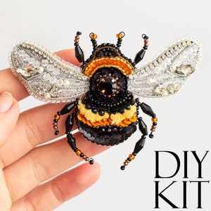 Bumblebee Bead embroidery kit. Seed Bead Brooch kit. DIY Craft kit. Insect Beading Kit. Needlework beading. Handmade Jewelry Making Kit