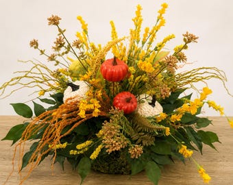 Arranjo de mesa de abóbora de crochê feito à mão para o outono | Arranjo floral rústico de outono