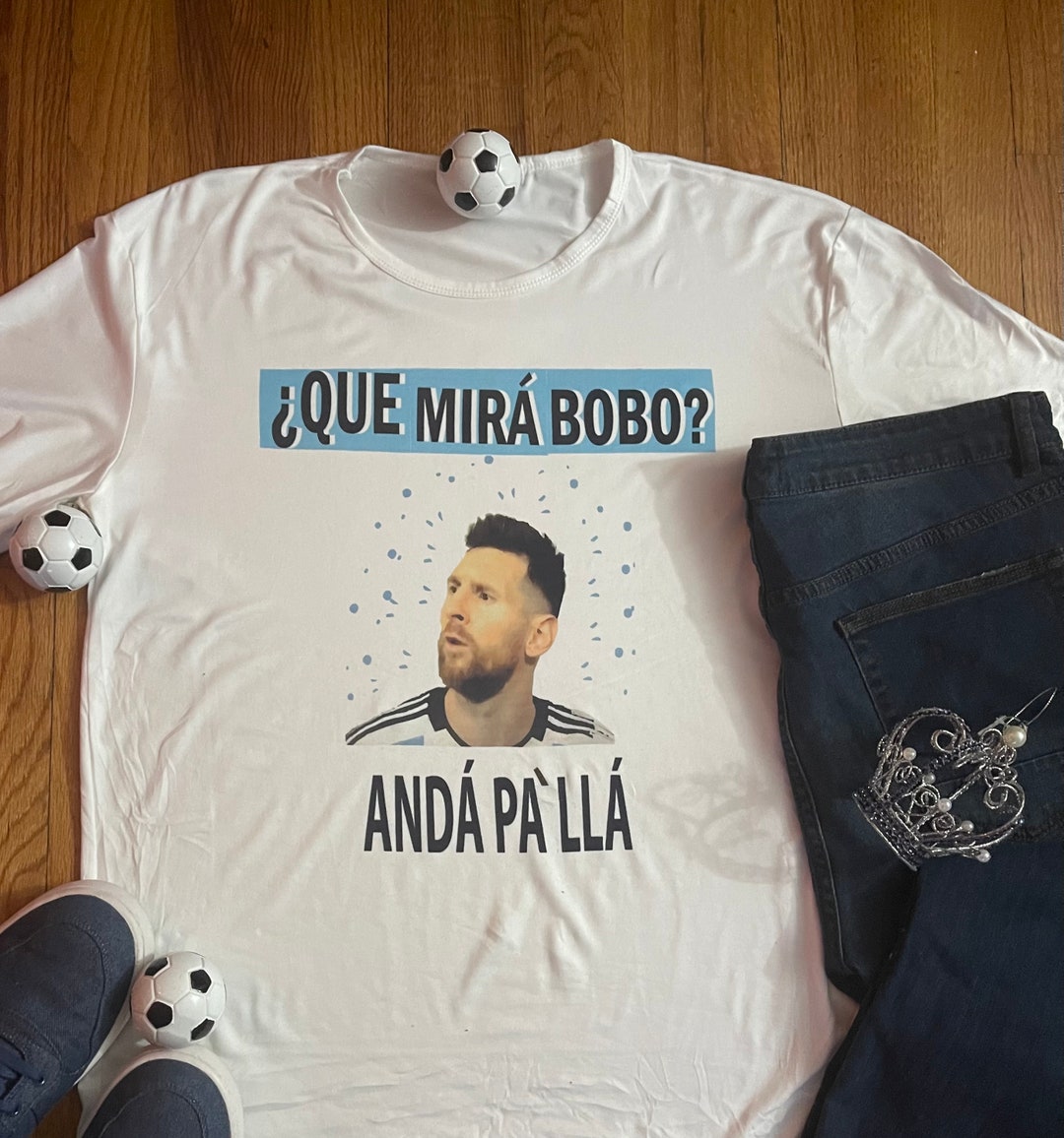 Qué mirás, bobo remera