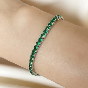 Tennis Bracelet, 925 Sterling Silver, emerald Tennis Bracelet, Birthstone Tennis Bracelet, Bracelet for Women, Green Stone Bracelet