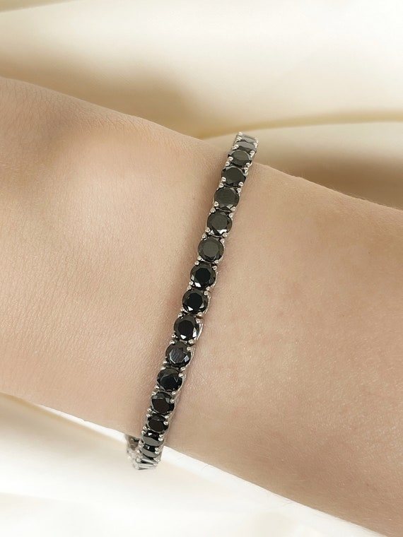 Black online lab bracelet