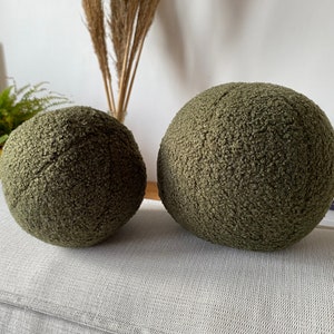 Teddy Boucle Ball Pillow - Green Teddy Ball Cushion - Teddy Bear Fabric - Boucle Ball Pillow - Round Boucle Pillow - Unique Pillow - Boucle