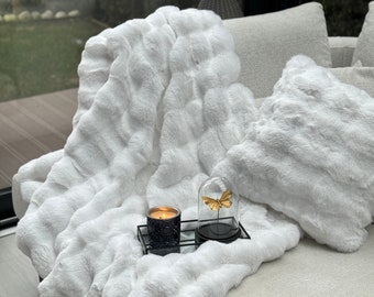 White Fur Blanket - Luxury Fur Throw Blanket - Rabbit Fur Blanket - Throw Blanket - Plush Blanket - Faux Fur Bedspread - Faux Fur Blanket