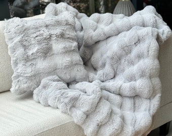 Fur Blanket - Luxury Faux Fur Throw Blanket - Rabbit Fur Blanket - Throw Blanket - Plush Blanket - Faux Fur Bedspread - Faux Fur Blanket