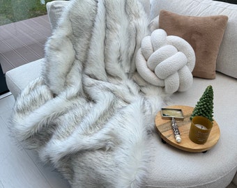Fur Blanket - Luxury Faux Fur Throw Blanket - Rabbit Fur Blanket - Throw Blanket - Plush Blanket - Faux Fur Bedspread - Faux Fur Blanket