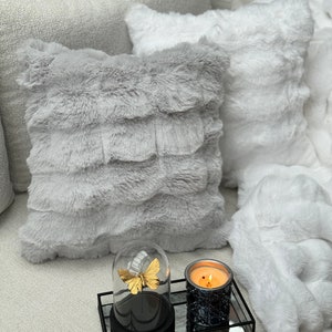 Faux Fur Double Sided Pillow Cover - Faux Fur Pillow Cover - Fall Pillow Cover - Floor Pillow - Plush Pillow - Faux Fur Decorative Cushion