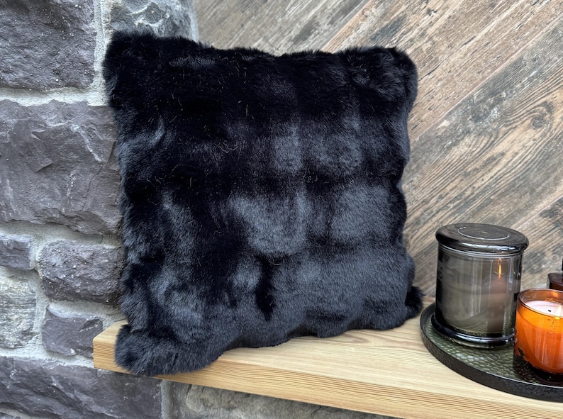Faux Fur Double Sided Pillow Cover 
Faux Fur Pillow Cover 
Fall Pillow Cover 
Floor Pillow 
Plush Pillow
Bubble Pillow Cover
Pillow Case