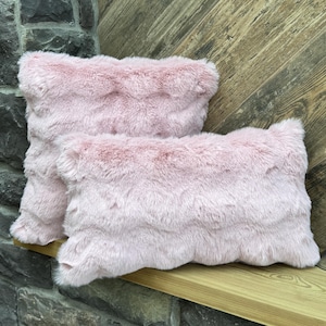 Faux Fur Double Sided Pillow Cover 
Faux Fur Pillow Cover 
Fall Pillow Cover 
Floor Pillow 
Plush Pillow
Bubble Pillow Cover
Pillow Case