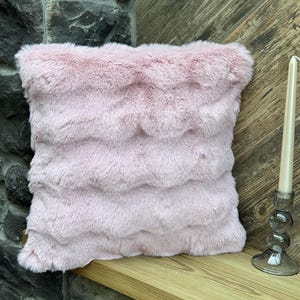 Faux Fur Double Sided Pillow Cover 
Faux Fur Pillow Cover 
Fall Pillow Cover 
Floor Pillow 
Plush Pillow
Bubble Pillow Cover
Pillow Case
