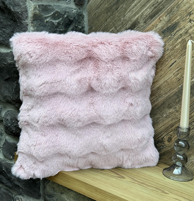 Faux Fur Double Sided Pillow Cover 
Faux Fur Pillow Cover 
Fall Pillow Cover 
Floor Pillow 
Plush Pillow
Bubble Pillow Cover
Pillow Case