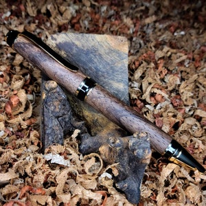 Monkey Pod Cigar Pen