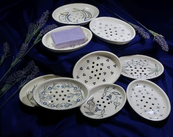 Handmade porcelain soap dish / porcelain / bathroom / decoration / solid soap / ceramic / floral motifs / simple motifs