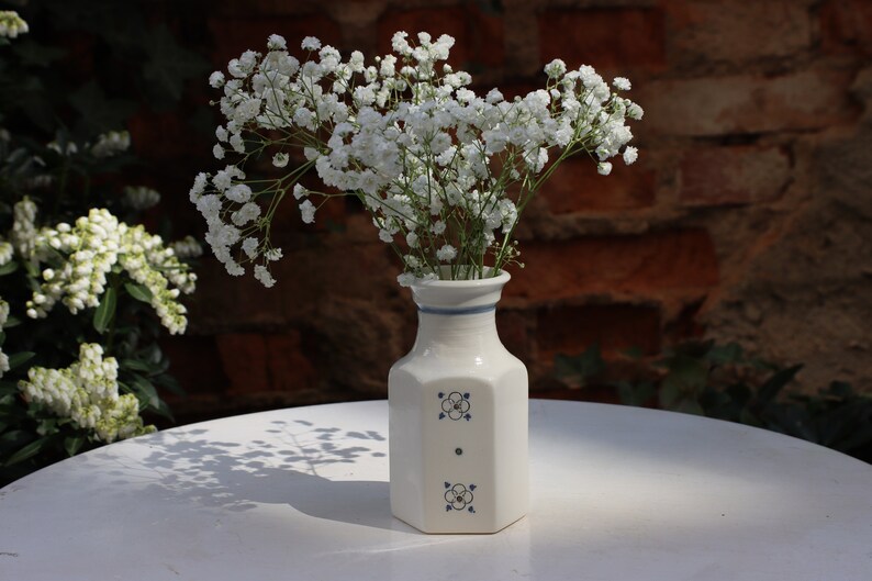 Pequeño jarrón de porcelana cuadrado hecho a mano para flores de primavera decoración perfecta para Pascua imagen 8