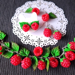 Berry bracelet made of polymer clay, raspberry bracelet, raspberry earrings, polymer clay jewelry, summer earrings, Berry jewelry, jewelry