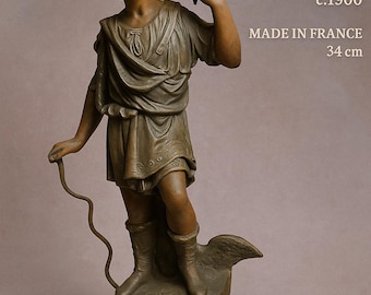 Antieke Franse sculptuur Spelter – "Greek Hunter" – gieterij Parijs, ca. 1900 – Made in France – 34 cm
