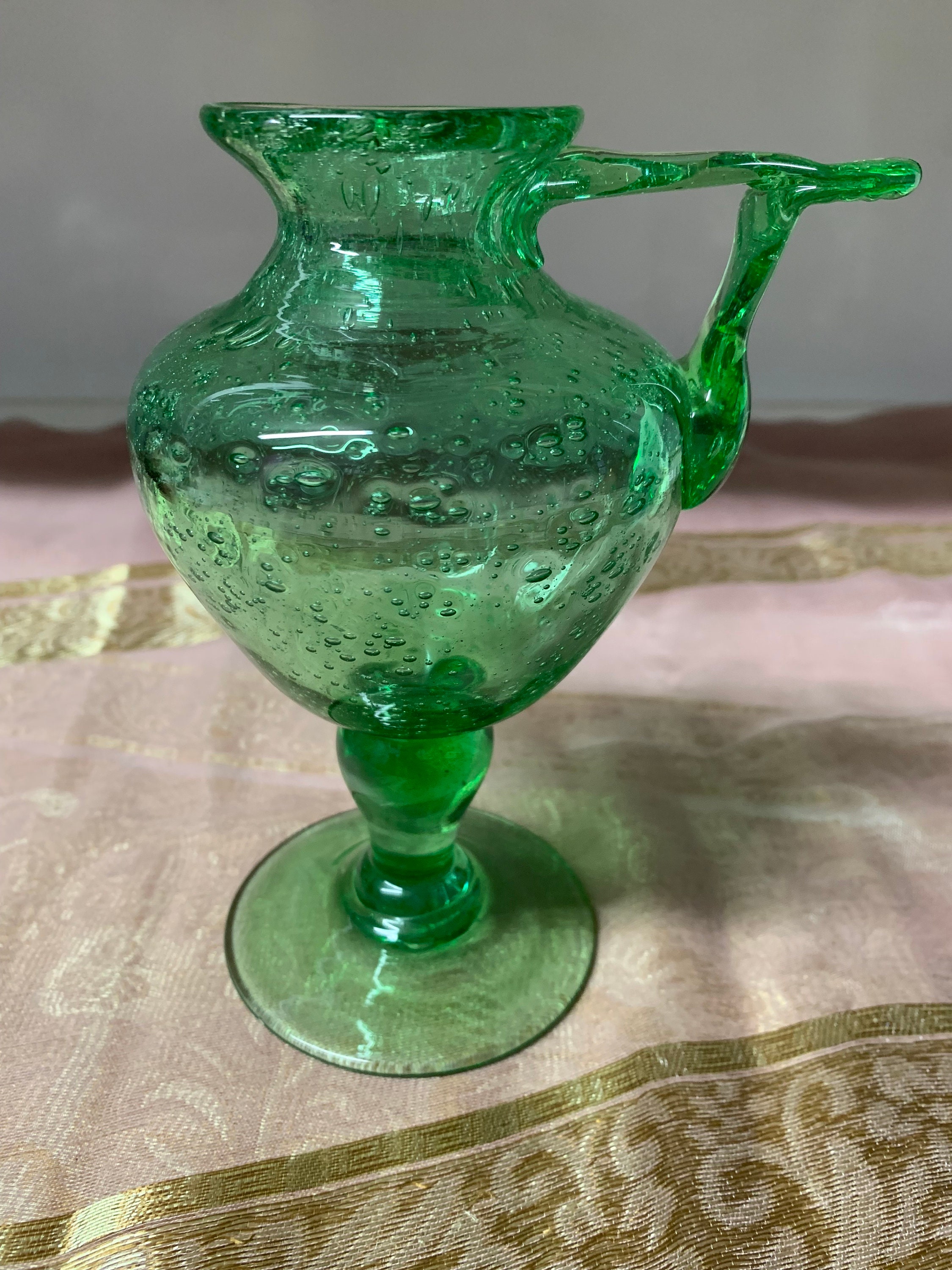 Bougeoir, Huilier en Verre Soufflé Vert, Biot, Verrerie Made in France, Vintage 1950, Estampillé