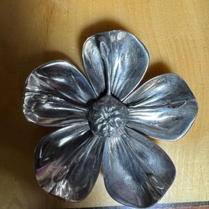 Vintage Silver Plated Flower Ashtray Gucci Style With Removable Petals