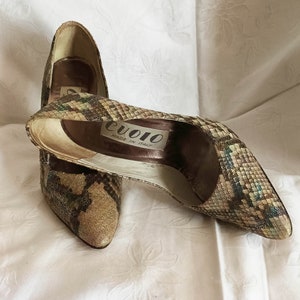 Dècollettè, women&#39;s shoes - beige color - high heel - gift for her