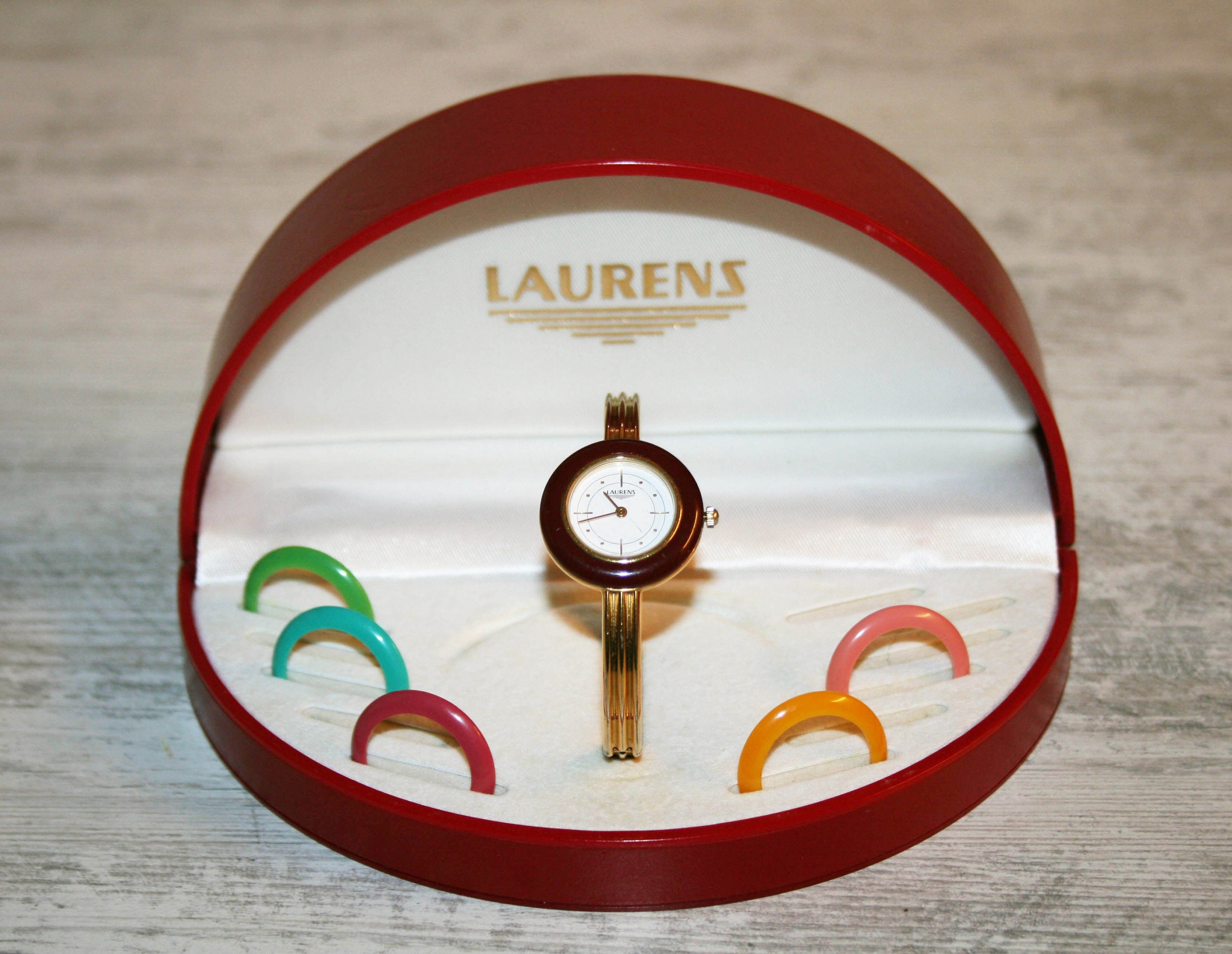Orologio da polso vintage Laurens anni 80 oro 12374 con pezzi di ricambio  • Orologio al quarzo con bracciale a maglia • Regalo senza tempo • Orologio  bracciale svizzero - Etsy Italia
