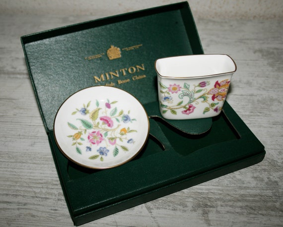 Minton Haddon Hall Boxed English Bone China ~ Dish and Toothpick