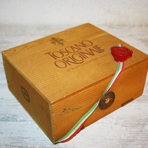 Branded Cigar Box, Vintage, Empty Cigar Box, Keepsake Storage, Collectible Wooden Box, Cigar Lovers