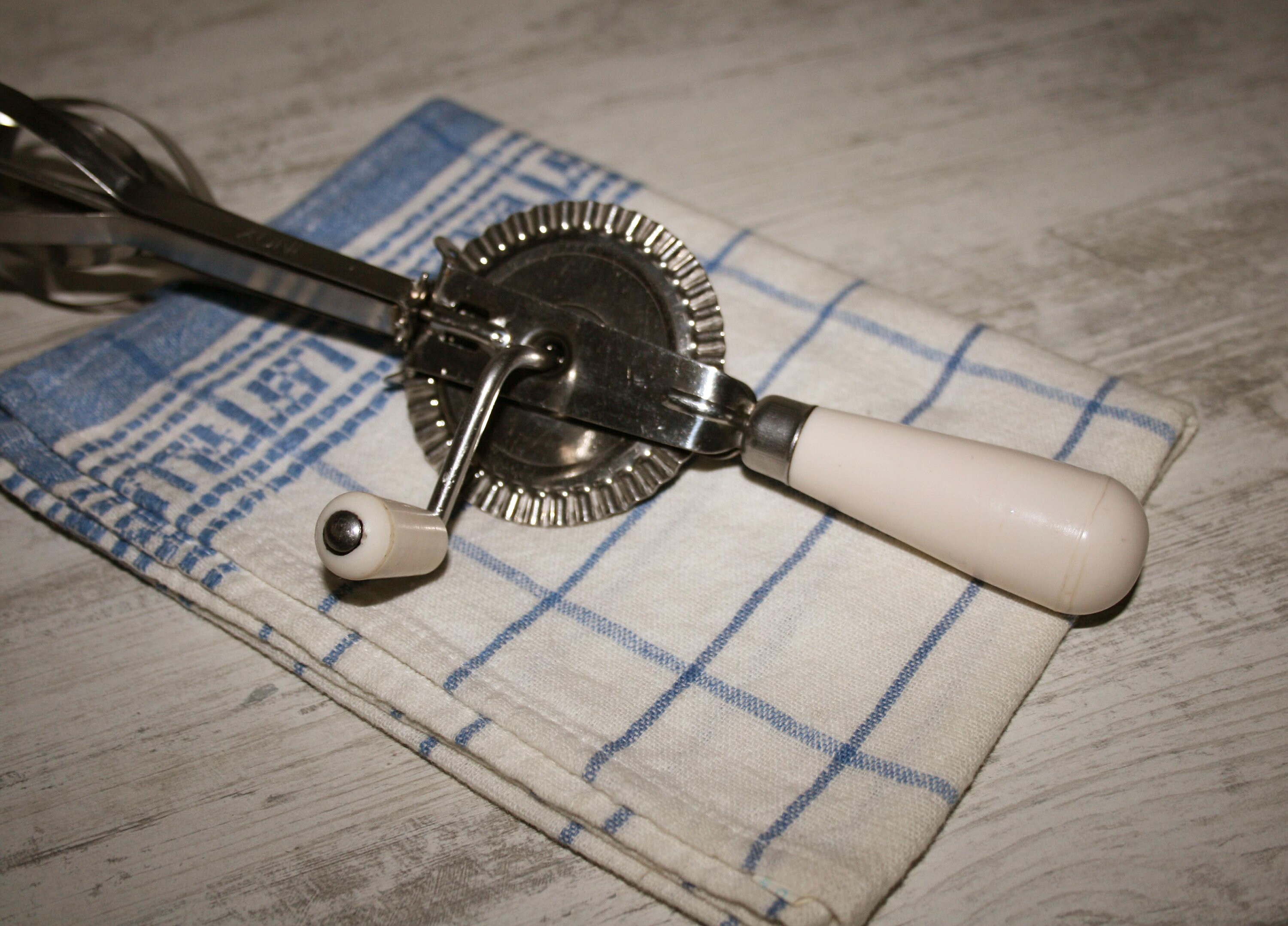 Hand Mixer Egg Beater Old Fashioned Mixer Stainless Steel Etsy