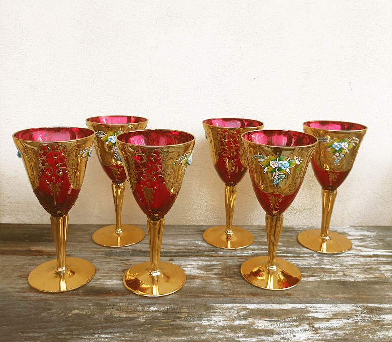 Tre Fuochi Murano Glass Ruby Red 24K Gold Flowers Wine Glasses