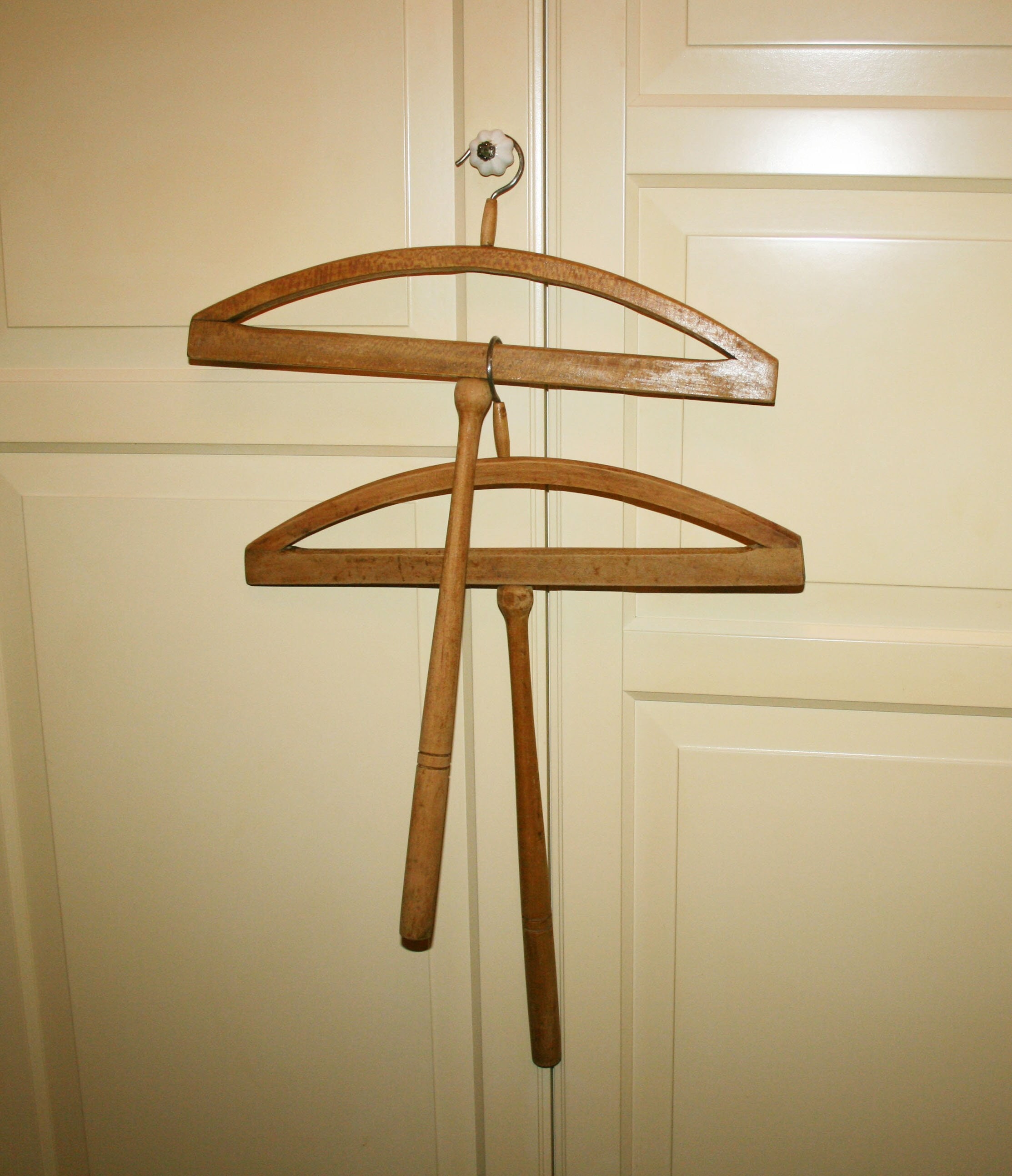 Vtg Wooden Hanger - Antique Hangers With Long Stick