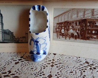 Vintage Porcelain, Delft, blue figurine, shoe, ash tray, Holland, hand painted