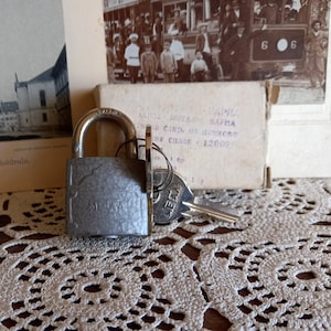 Vintage padlock, vintage key, Vintage lock, Metal, Bulgaria