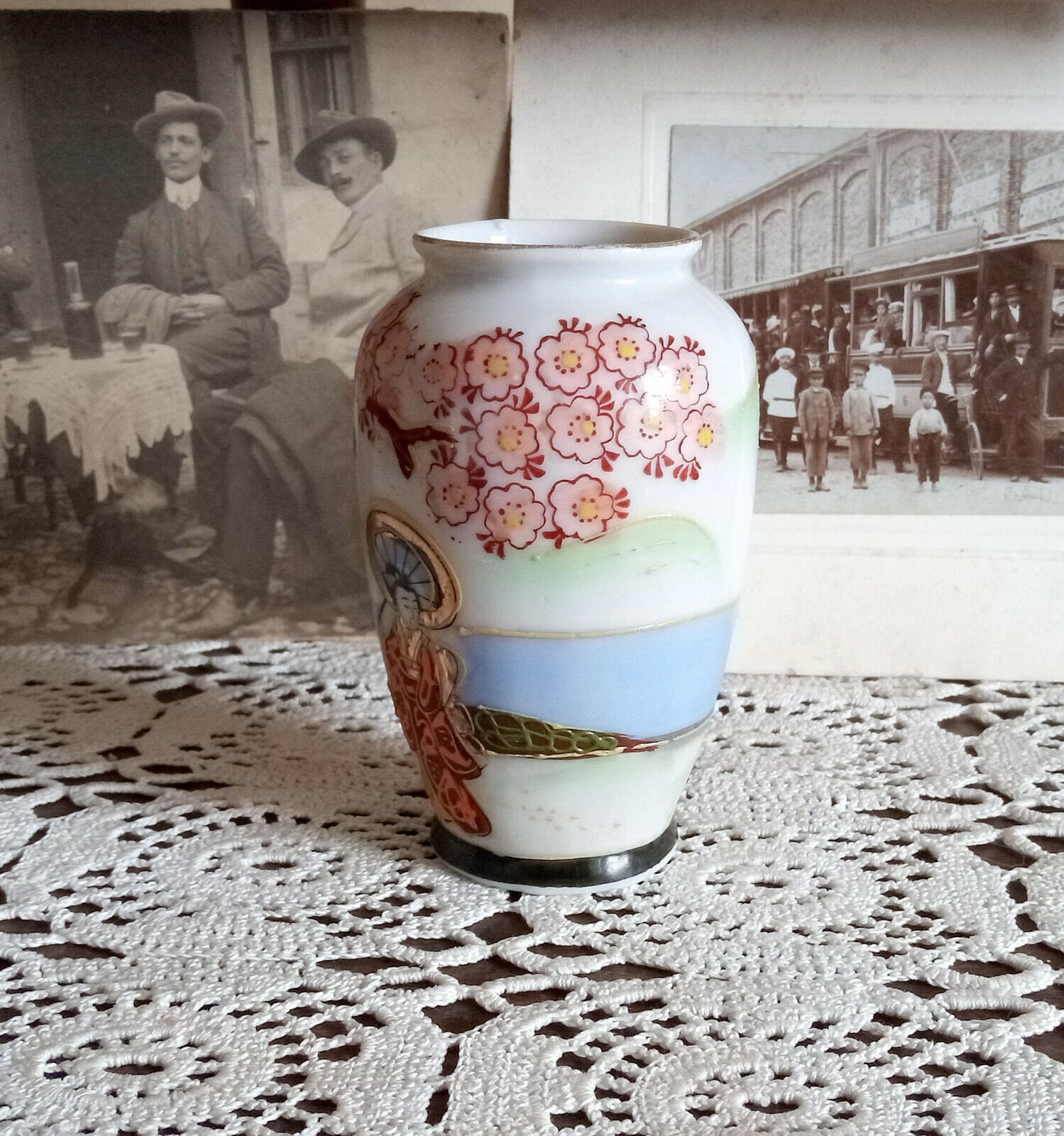 Vintage Japanese Porcelain Vase, Floral Design (3.5/2.3 Inches