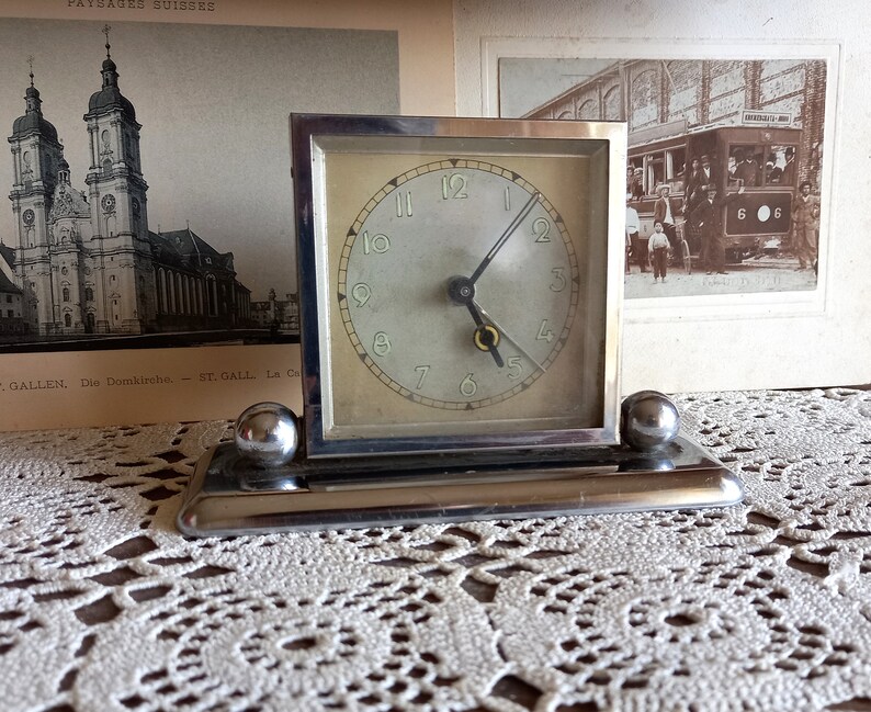 Vintage Desk Mantel Shelf Clock Art Deco Wind up Clock Etsy Australia