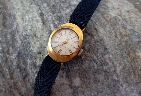 Vintage wristwatch, soviet watch, AU, Gold plated… - image 2