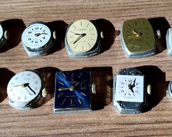 Lot Uhren, 10 Uhrwerke, Tissot, Timex, Junghans und andere, funktionieren