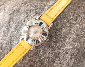 Vintage Rocar Mechanical Ladies Watch, Wind Up, Floral Design