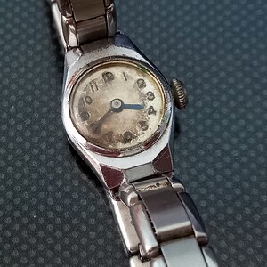 Vintage watch, mechanical watch, Ladies watch, women&#39;s wristwatch, wind up watch