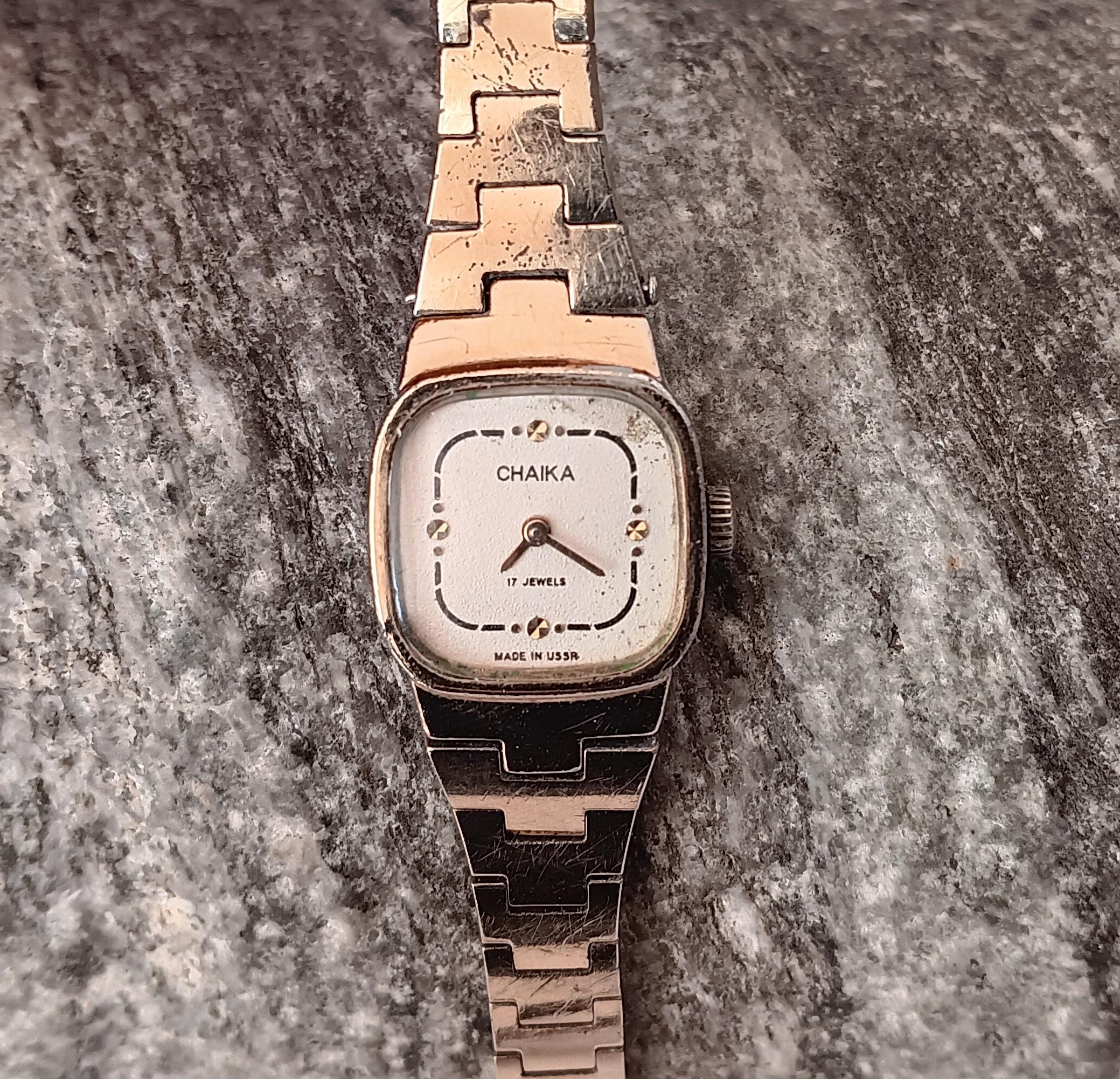 Chaika watch - Etsy 日本