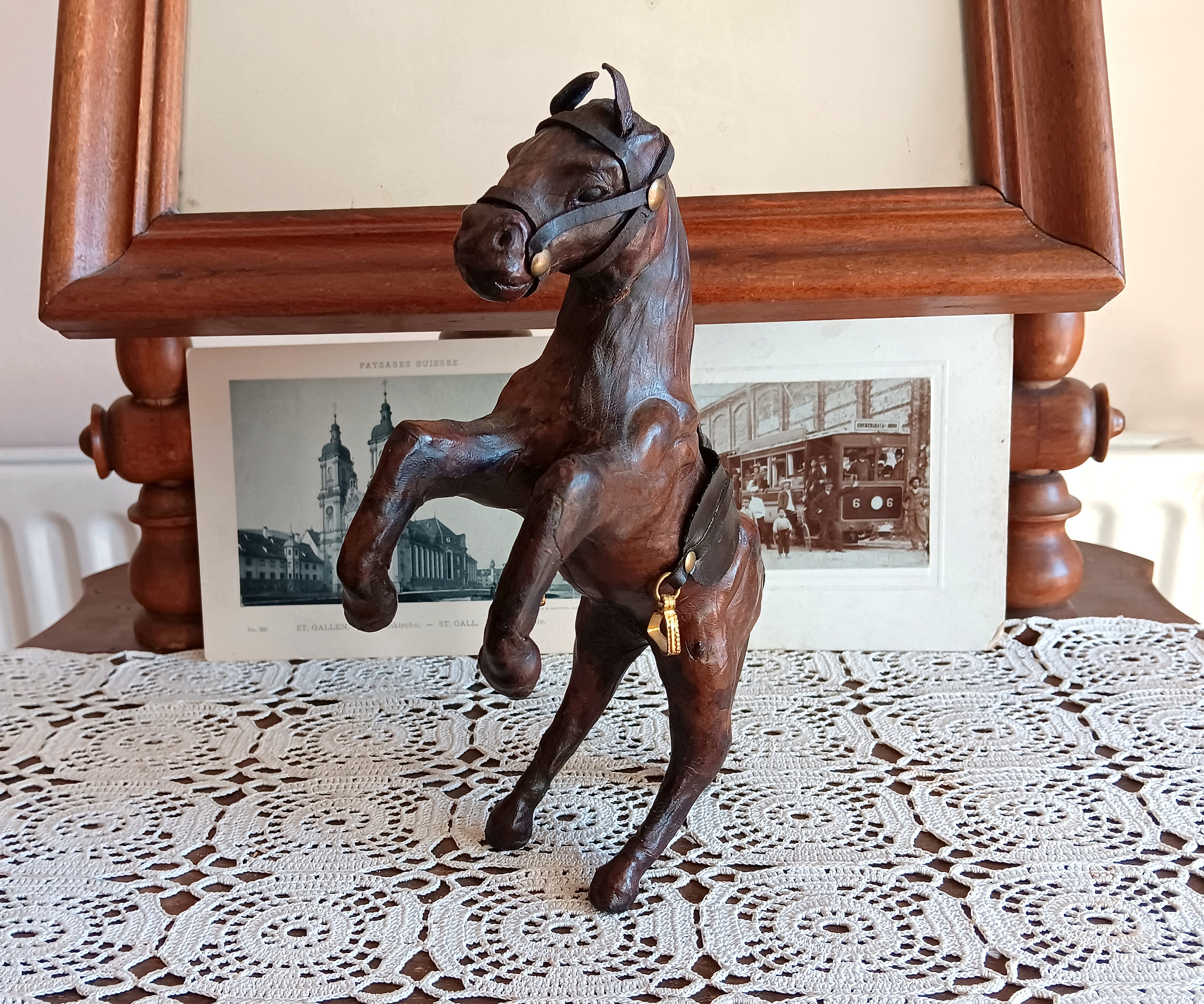 Cheval en cuir vintage - Collection