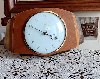 Vintage mantel clock, Vintage desk clock,  shelf clock, Metamec, Metamec electric, mid century, England, Great Britain, vintage gift