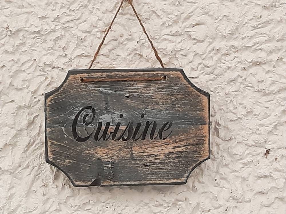 Plaque de Porte Cuisine en Bois Palette