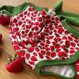 Body long sleeve Merino wool-silk, wool body made of organic wool silk, strawberry motif