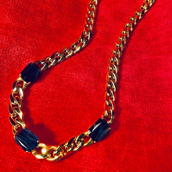 Bijoux Cascio vintage necklace with heavy gold chain and three blue agate stones