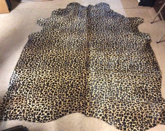 Leopard Print Cowhide Rug Size 6' X 5.4' Leopard print Rug M-963 