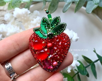 Broche bijou fruits fraise en acier inoxydable. - Un grand marché