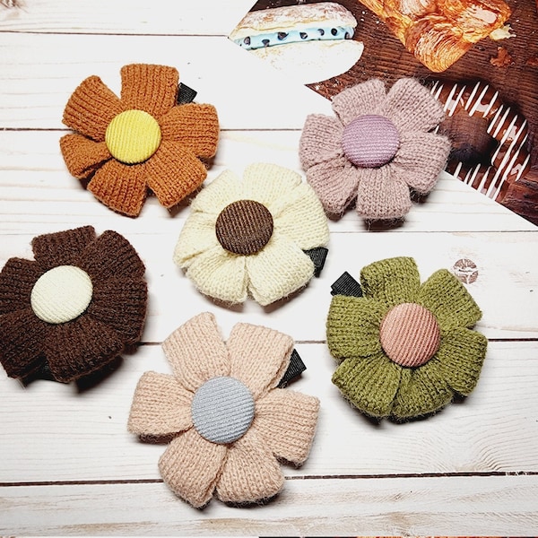 Lovely Daisy Large Pretty Flower Warm Soft Wool Knitted Hair Clips Girl Baby