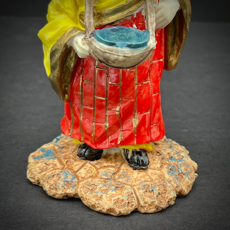 Statuette Chinese Kung Fu Shaolin Monk Figurine Martial Arts