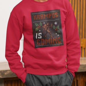 Krampus kommt Sweatshirt, Okkultes Pagans Weihnachten Shirt, Santa Krampus Geschenk Sweatshirt, Feiertags Horror Unisex Sweatshirt